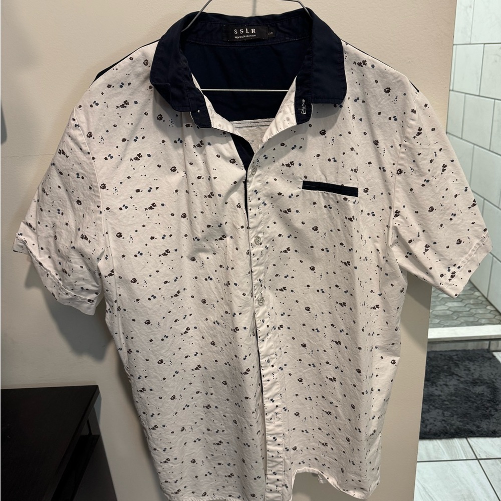 White Speckled Casual Button Down Shirt with Dark Collar